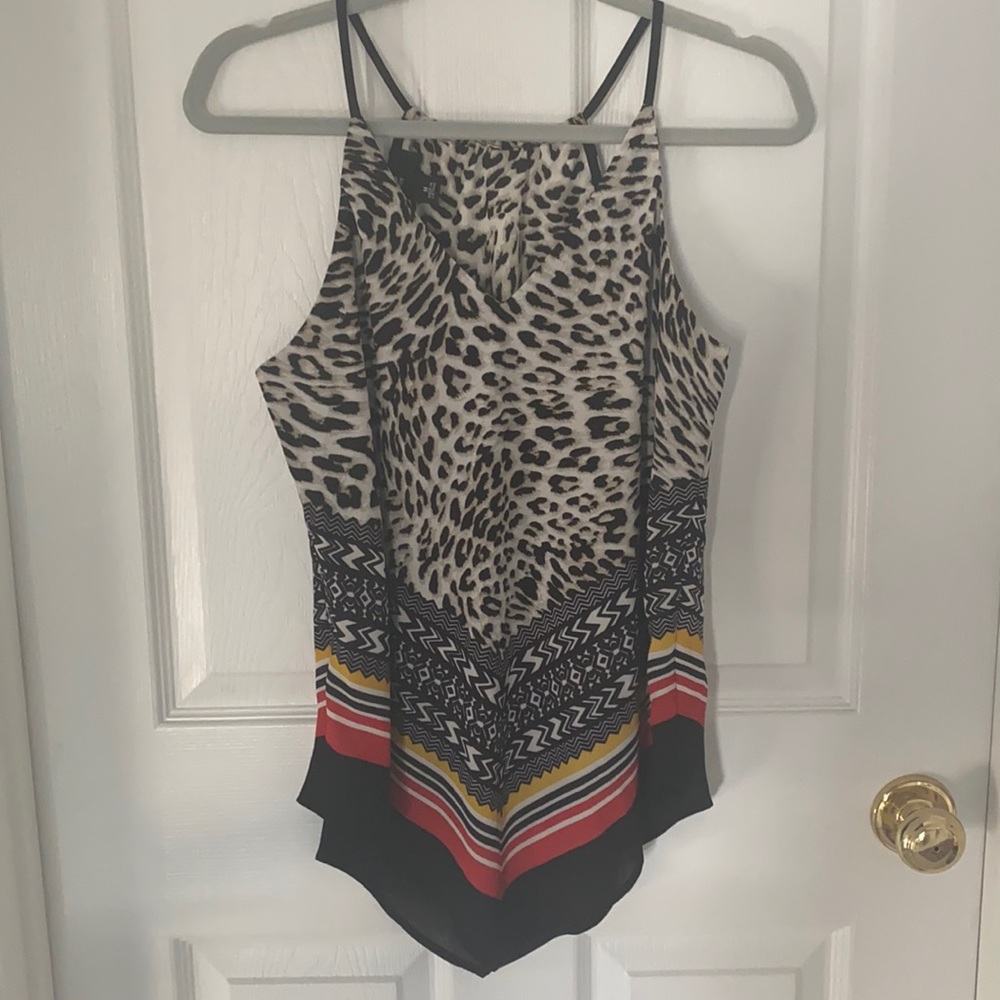 iZ Byer Printed V shaped Tank Top
